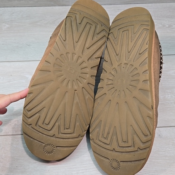 UGG Mens Tasman Chestnut Suede Slippers Sheepskin Sz 12 main image 4